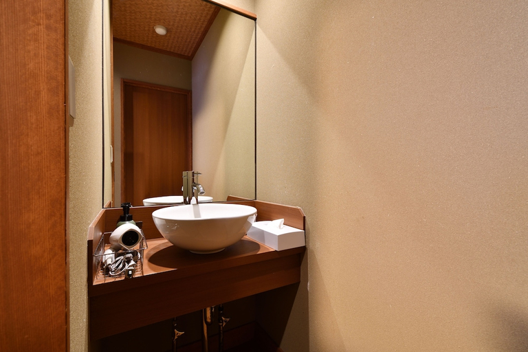 Bathroom 4, Kusatsu Onsen Ryokan Yoshinoya, Kusatsu