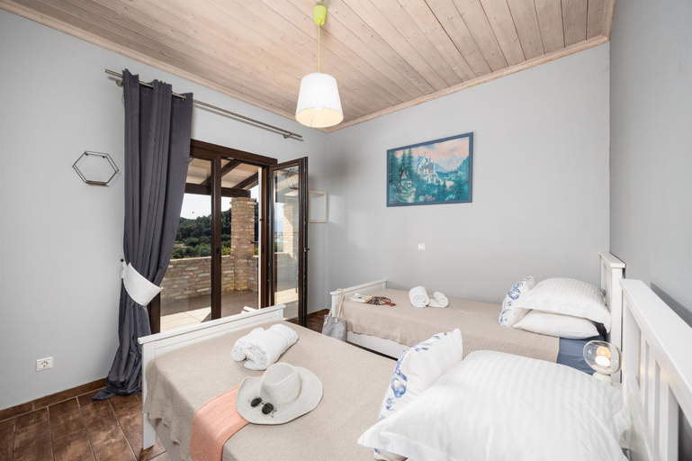 Facilities 5, Villa Antinoti, Ionian Islands