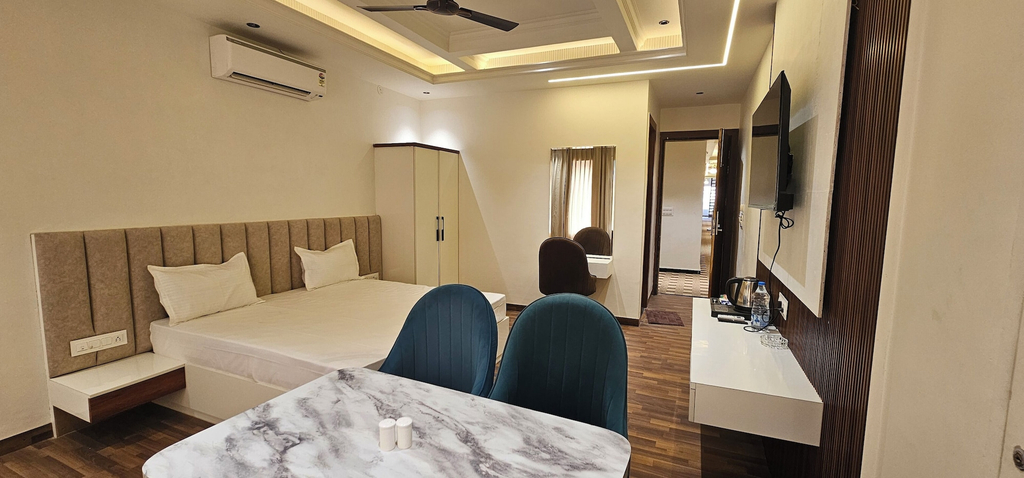 In-room dining 4, Hotel Sharanga, Hisar
