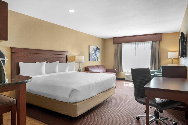 Bedroom 3, Best Western Plus Fredericton Hotel & Suites, York