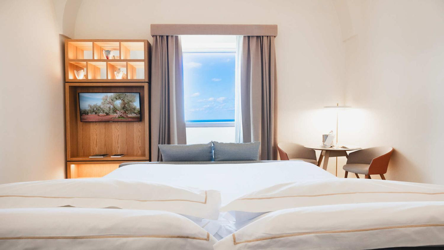 Bedroom 3, Relais La Sommita' Hotel, Brindisi
