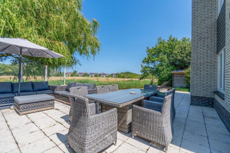 Balcony 2, Charming Villa Near the sea and Forest, Texel