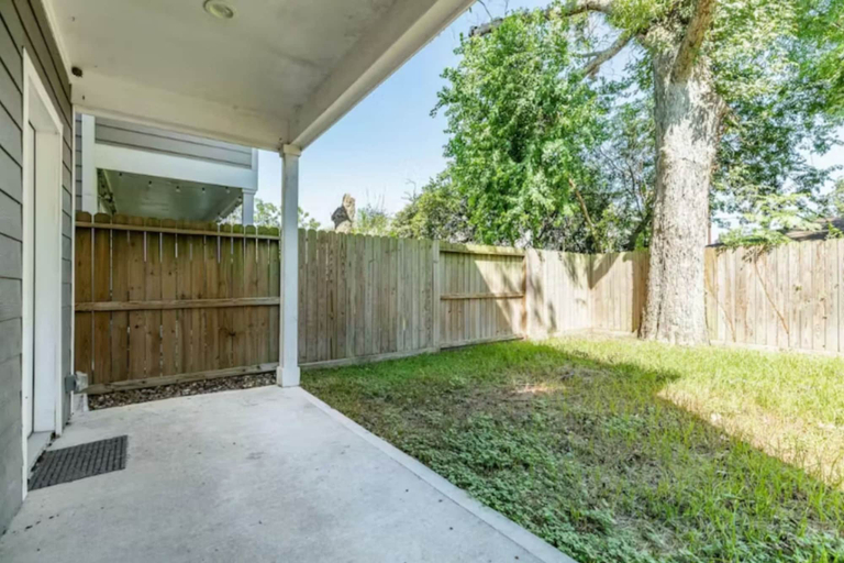 Garden 4, Stylish 3BR Townhome Near Downtown The Heights, Houston