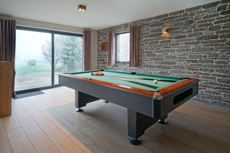 Others 5, A Stylish Villa in a Green Setting, With a Fully Equipped Wellness Center, Liège
