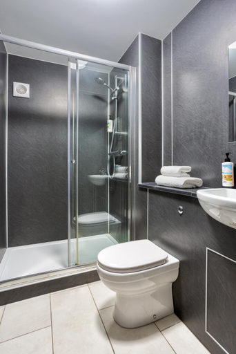 Bathroom 4, North Devon Resort, Devon