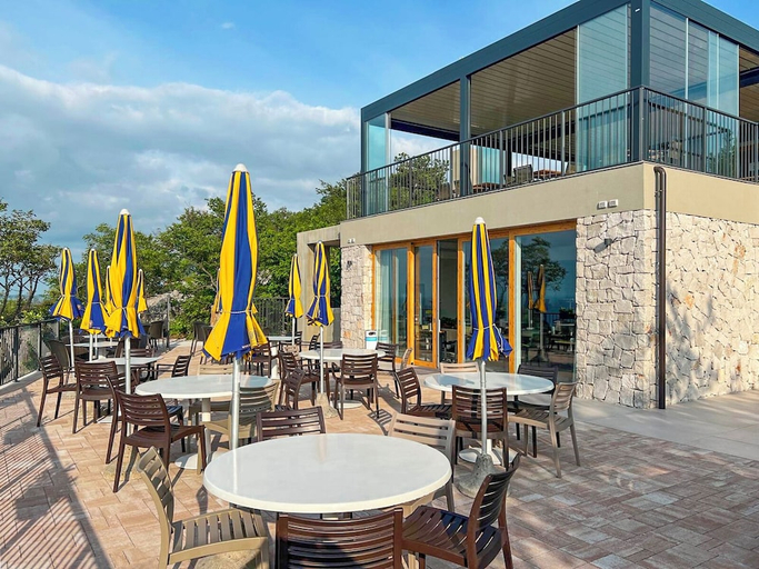 Food & Drinks 5, Camping Village Mare Pineta, Trieste