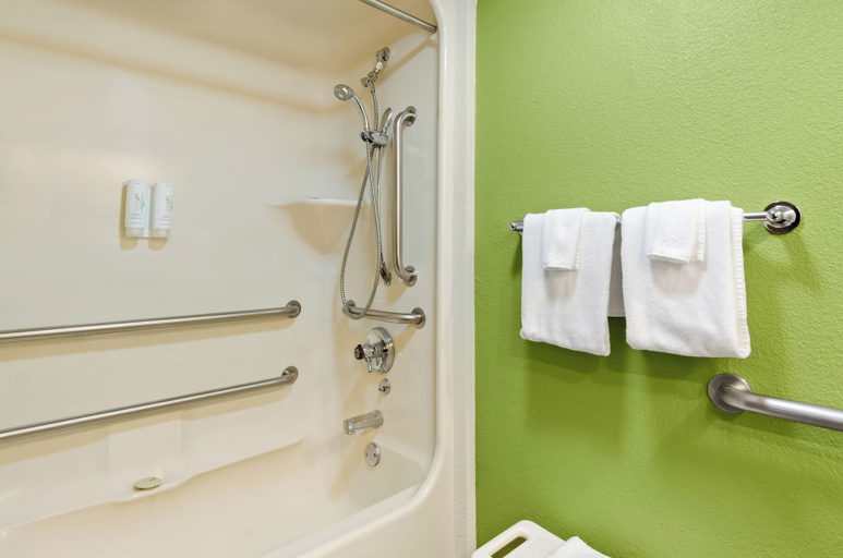 Bathroom 3, Sleep Inn Beaver - Beckley, Raleigh