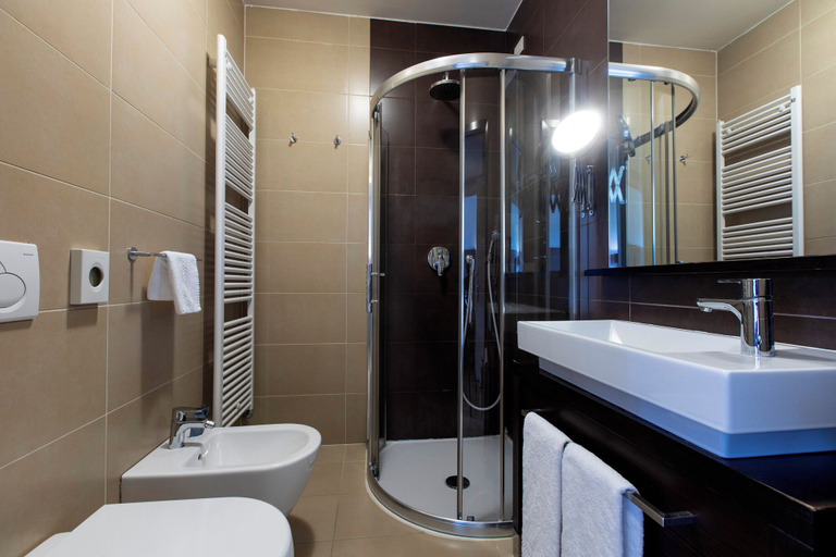 Bathroom 5, TH Cadore - Hotel Antelao, Belluno