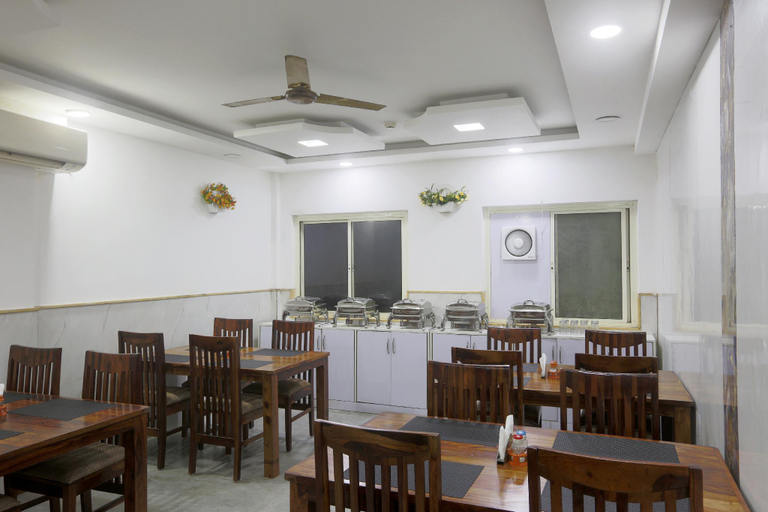 Food & Drinks 2, Hotel Olive Aero Suites, Delhi