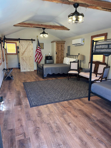 Others 5, The Outpost, Livingston