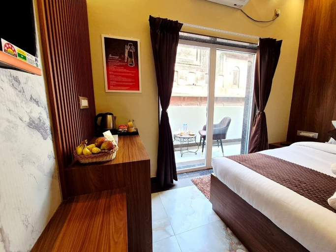 Room 5, Ragam Residency, Varanasi
