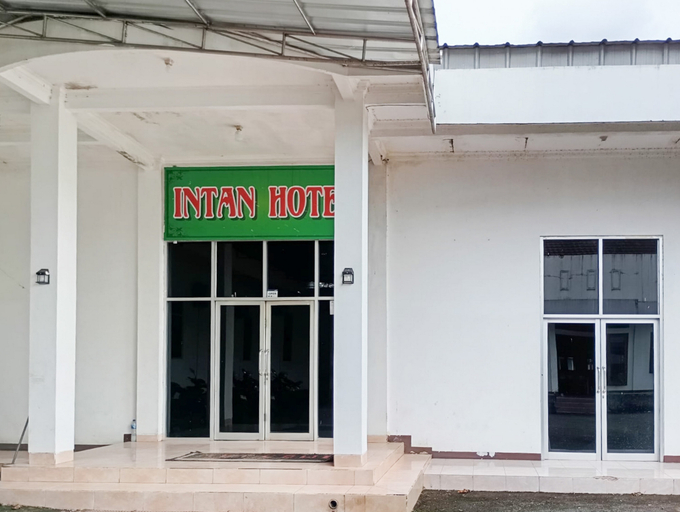 Exterior 5, Hotel Intan Sampang Banyumas RedPartner, Banyumas