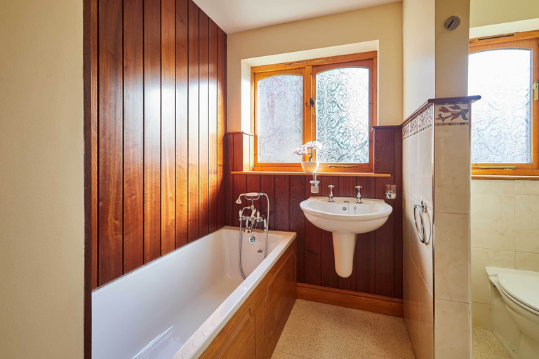 Room 5, Host Stay Cherry Willows, North Yorkshire