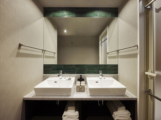 Bathroom 5, Minn Gion Sanjo, Kyoto