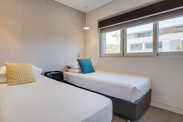 Bedroom 2, Spacious 2-Bed Apartment Close to City, Sydney