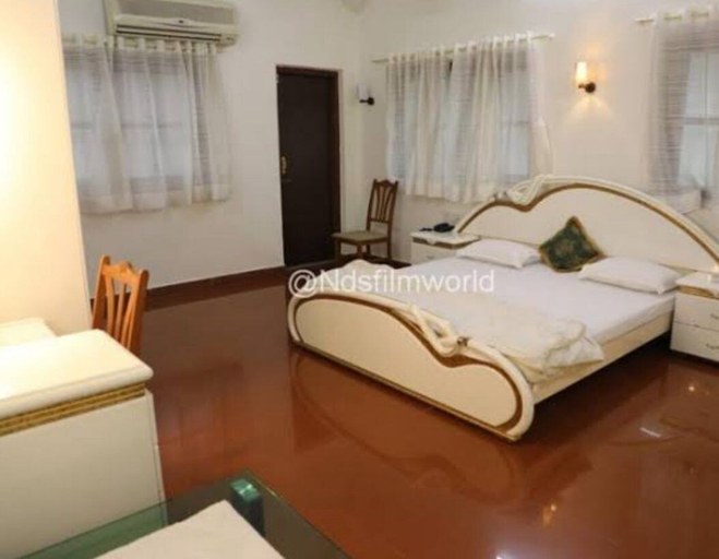 Room 4, ND Film City and Heritage Theme Resort, Raigarh