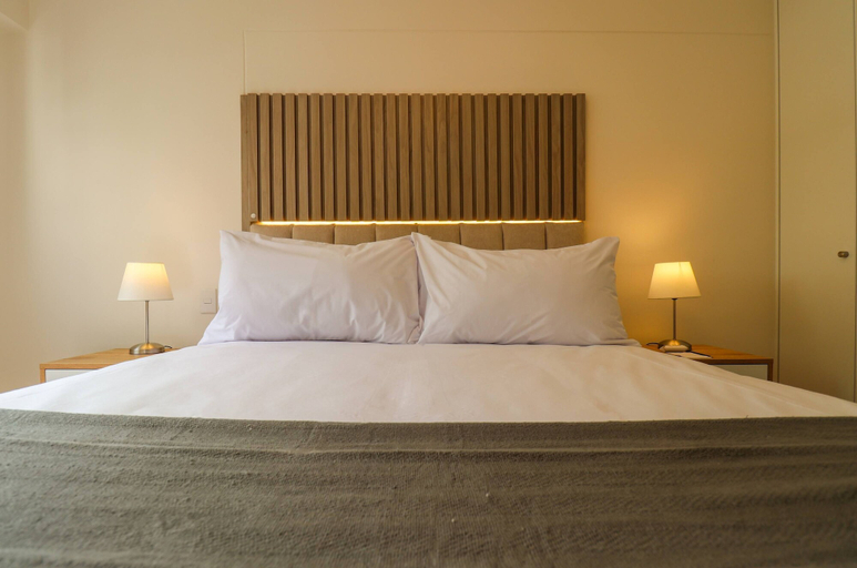 Room 4, w Stylish 1BR w Balcony in Trendy Barranco, Lima
