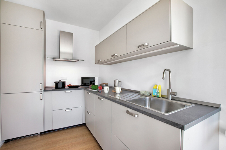 Private kitchen 4, Ulivo and Magnolia Bike & River Apartment, Trento