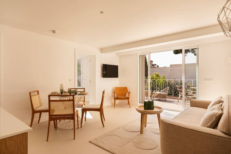 Room 3, Carla Rosa 7 Appartement Moderne Piscine - 2 BDR, Alpes-Maritimes