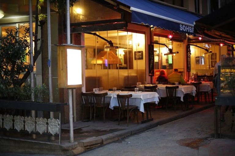 Food & Drinks 5, Grand Hisar Hotel, Beyoğlu