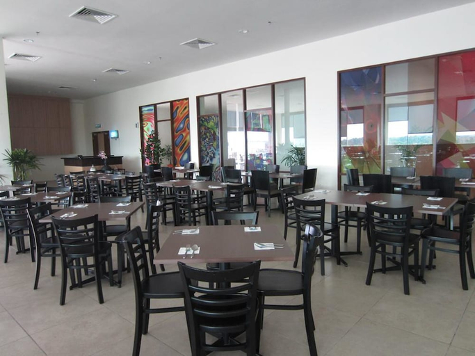 Others 2, Dhotel, Perak Tengah