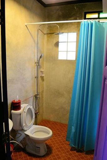 Bathroom 3, Bang Luang House, Bangkok Yai