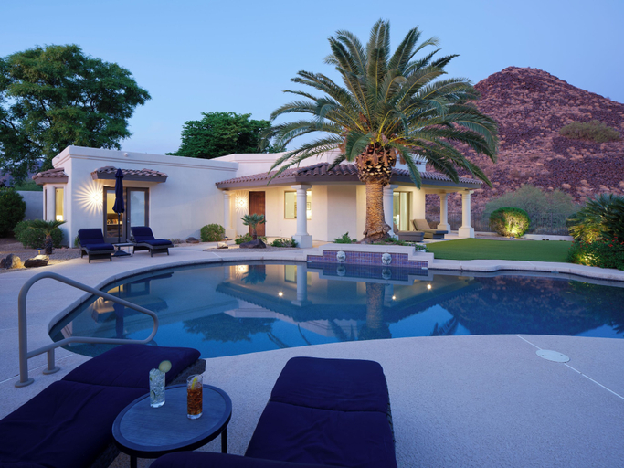 Primary image, Luxury Mountain Estate-pool-spa-bbq+bar-fire pit, Maricopa