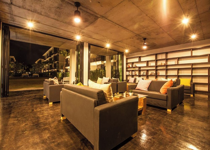 Public Area, The Title Beach Front, Phuket Island