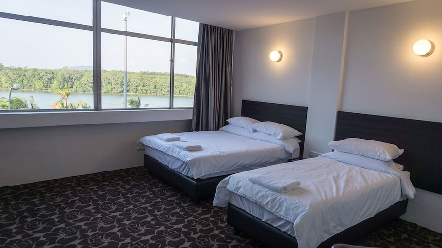 Bedroom 3, Riverine Garden Hotel, Kemaman