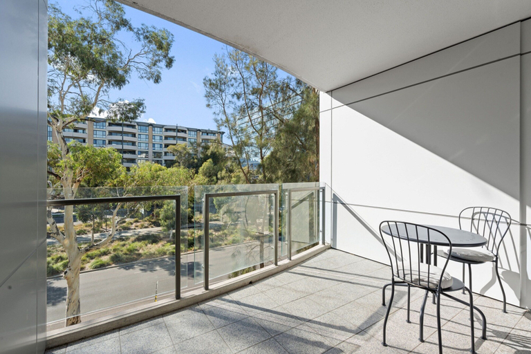 Balcony, Central Braddon Retreat With Balcony & Pool Access, Canberra