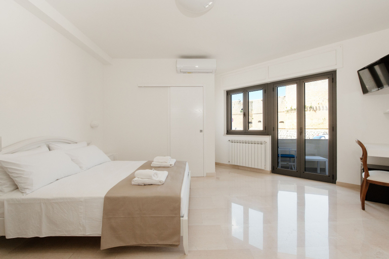 Bedroom 3, B&B Castello Otranto, Lecce