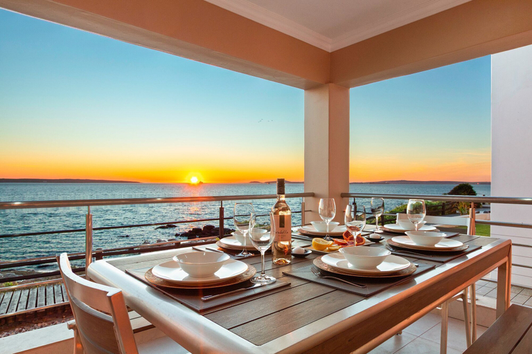 Food & Drinks, Tenos On Calypso 12, West Coast