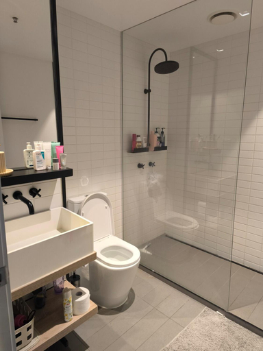 Bathroom 4, Peppers Southern Cross Melbourne, Melbourne