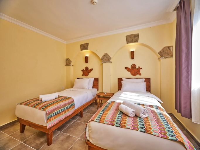 Bedroom 4, Club Resort Atlantis - All inclusive, Seferihisar