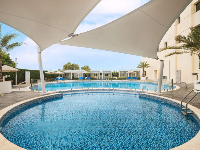 Sport & Beauty 3, Mercure Sohar, Saham
