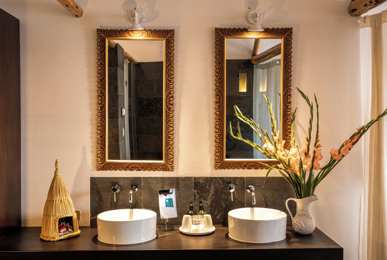 Bathroom 4, Titilaka by Andean, Puno