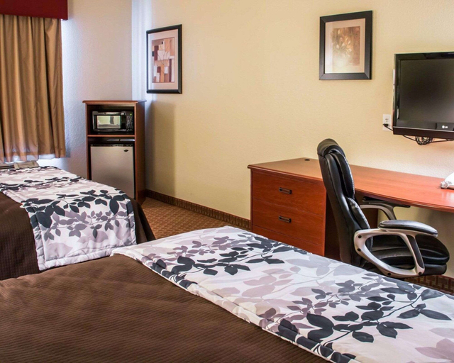 Bedroom 3, Sleep Inn & Suites at Six Flags, Bexar