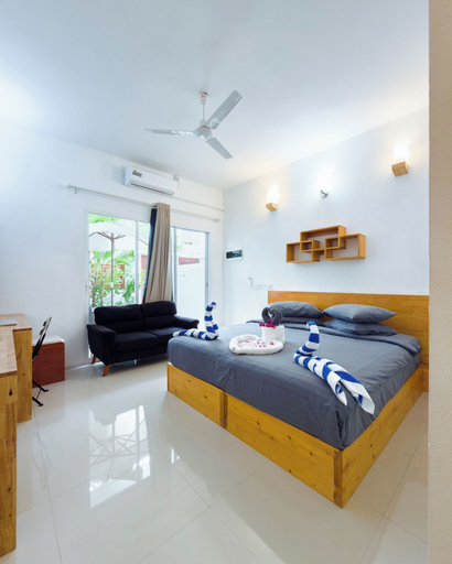 Bedroom 2, The Wave Dhigurah