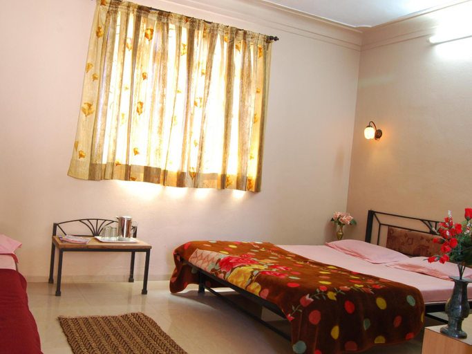 Others 5, Vyankatesh Hotel, Satara