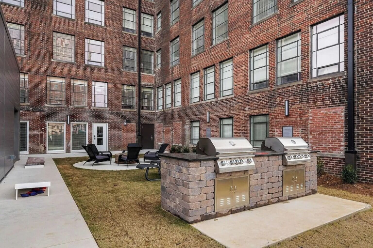 Exterior & Views, Birmingham Business District Apartments by Landing, Jefferson