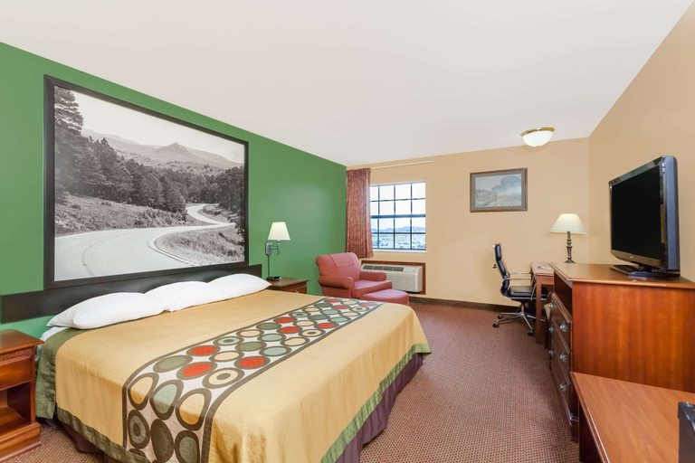 Bedroom 3, Sleep Inn & Suites near University, White