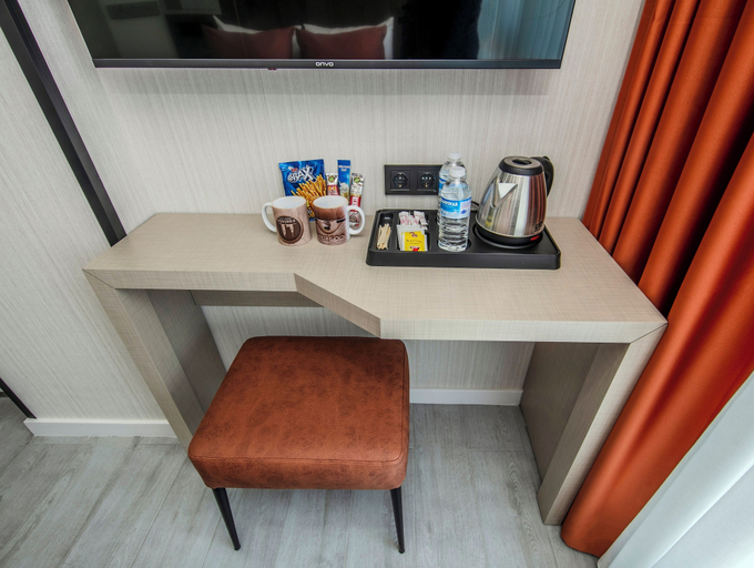 Room 5, Cosinüs Airport Hotel, Arnavutkoy