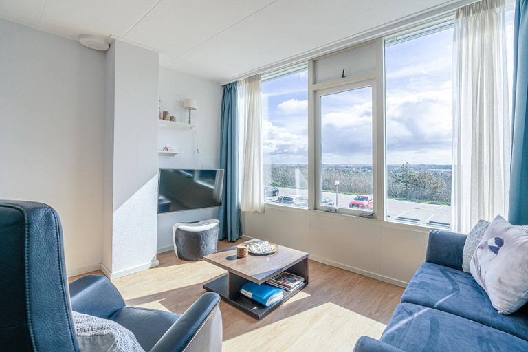 Living room 4, 2 Person Apartment With Island View, Texel