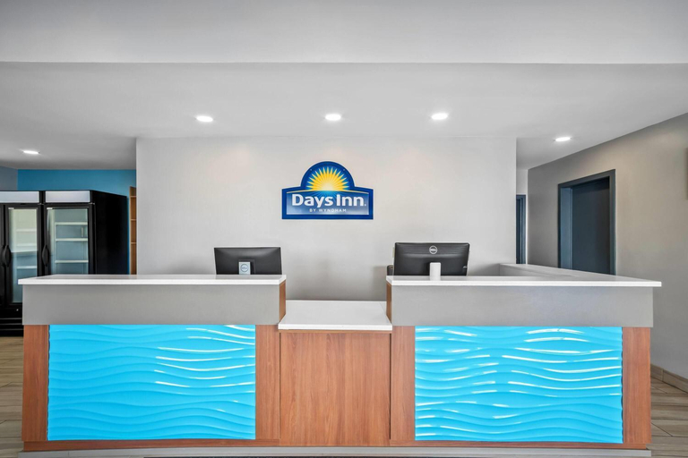Public Area 2, Days Inn by Wyndham Renfro Valley Mount Vernon, Rockcastle