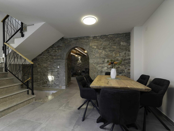 Others 2, Luxury Krk Villa with Private Pool and Gardens - Three Bedroom Villa, Krk