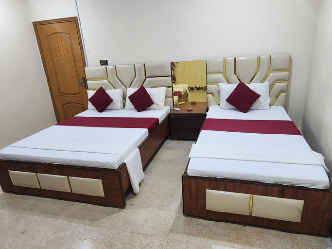 Bedroom 3, Karachi Airport Guest House, Karachi