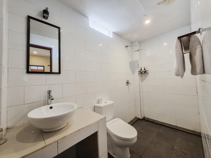 Bathroom 4, The Lakshmi Villas by The Beach House, Lombok