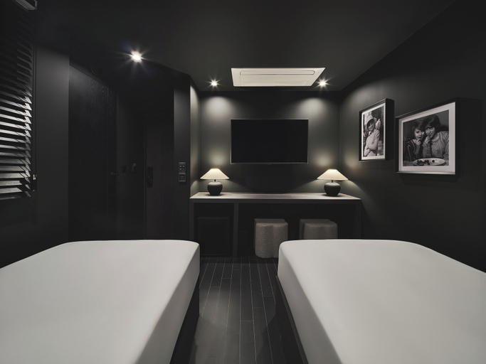 Room 4, Guwol Hotel Jongno Ikseon, Jongno
