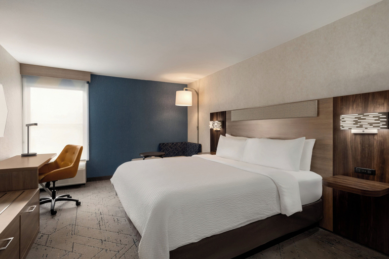 Bedroom 3, Holiday Inn Express CORNING - PAINTED POST by IHG, Steuben