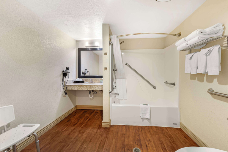Bathroom 4, Best Western Executive Inn & Suites, El Paso